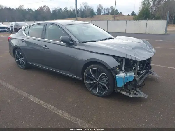 1N4BL4CV8RN407391 2024 NISSAN ALTIMA - Image 1