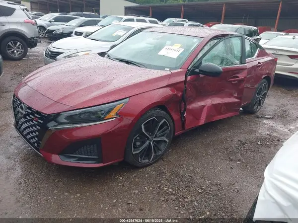1N4BL4CV8RN420867 2024 NISSAN ALTIMA - Image 2