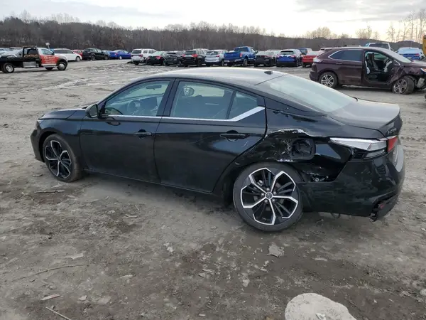 1N4BL4CV8RN428676 2024 NISSAN ALTIMA - Image 2