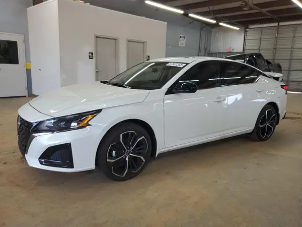 1N4BL4CV8SN331189 2025 NISSAN ALTIMA - Image 1