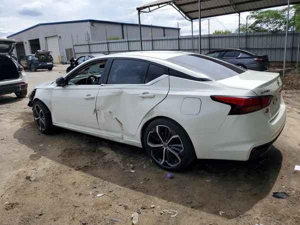 1N4BL4CV8SN347716 2025 NISSAN ALTIMA - Image 2