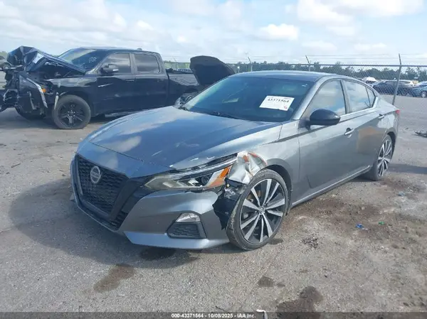 1N4BL4CV9KC104671 2019 NISSAN ALTIMA - Image 2