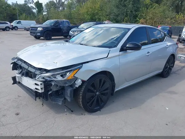 1N4BL4CV9KC109398 2019 NISSAN ALTIMA - Image 2