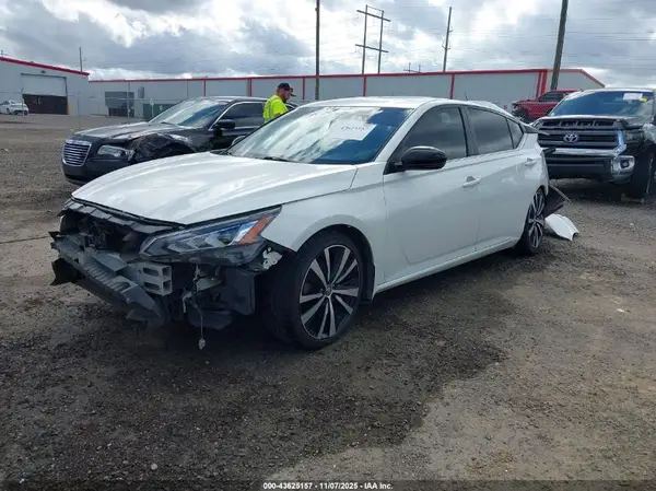 1N4BL4CV9KC114651 2019 NISSAN ALTIMA - Image 2