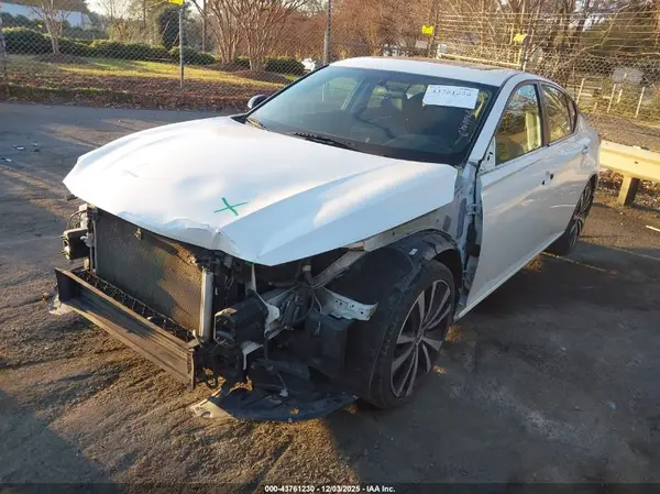 1N4BL4CV9KC122197 2019 NISSAN ALTIMA - Image 2