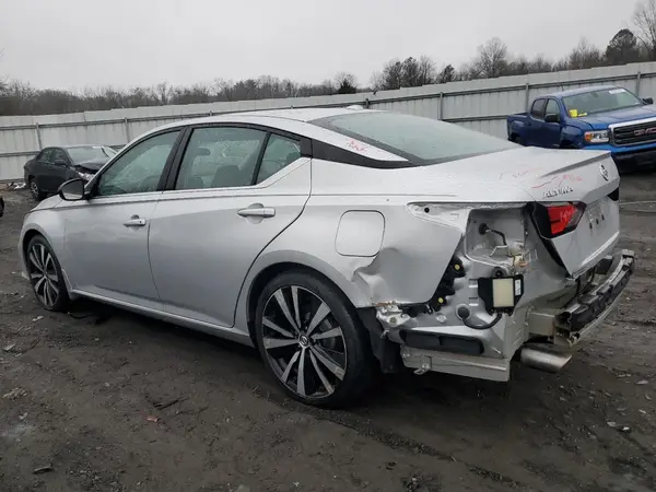 1N4BL4CV9KC127996 2019 NISSAN ALTIMA - Image 2