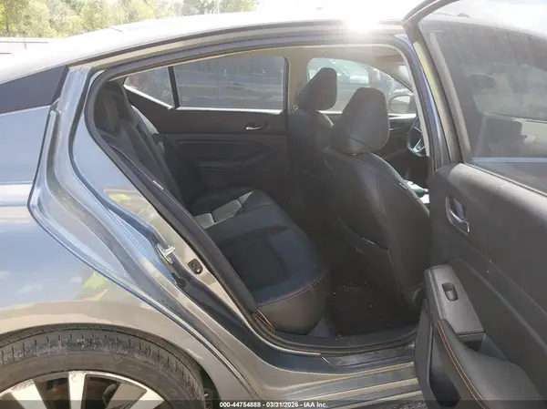 1N4BL4CV9KC128646 2019 NISSAN ALTIMA - Image 8