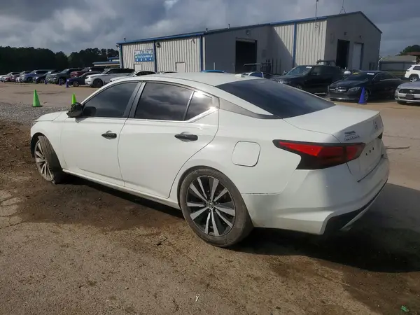 1N4BL4CV9KC131482 2019 NISSAN ALTIMA - Image 2