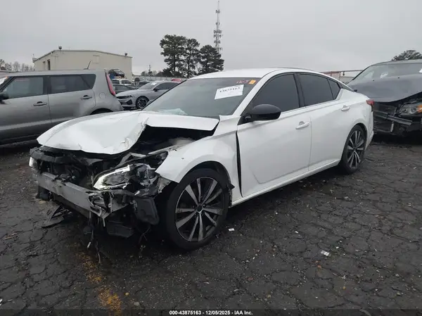 1N4BL4CV9KC131739 2019 NISSAN ALTIMA - Image 2