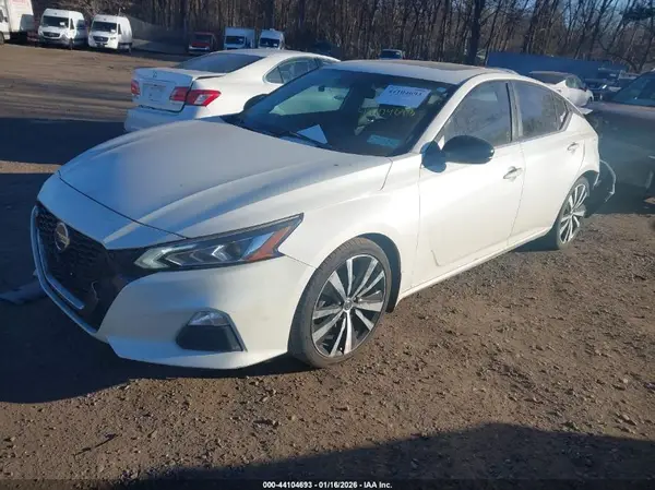 1N4BL4CV9KC135452 2019 NISSAN ALTIMA - Image 2