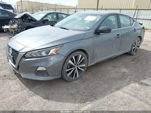 1N4BL4CV9KC140182 2019 NISSAN ALTIMA - Image 2