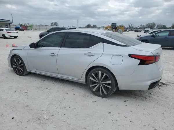 1N4BL4CV9KC146869 2019 NISSAN ALTIMA - Image 2