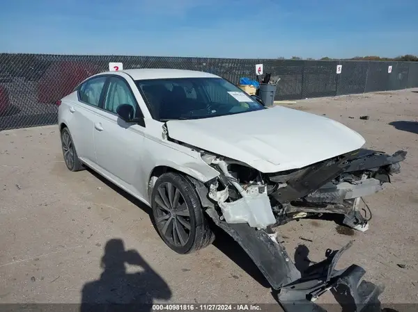 1N4BL4CV9KC158021 2019 NISSAN ALTIMA - Image 1