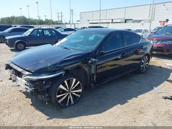 1N4BL4CV9KC161727 2019 NISSAN ALTIMA - Image 2
