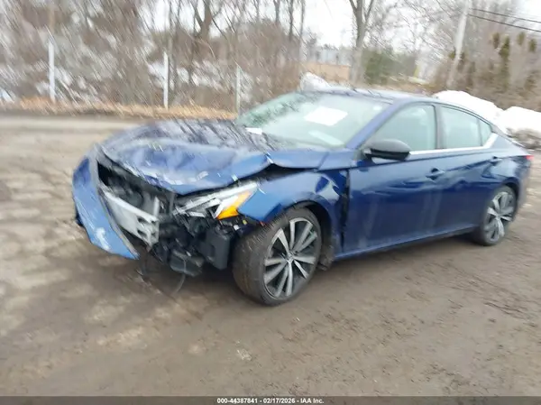 1N4BL4CV9KC182013 2019 NISSAN ALTIMA - Image 2