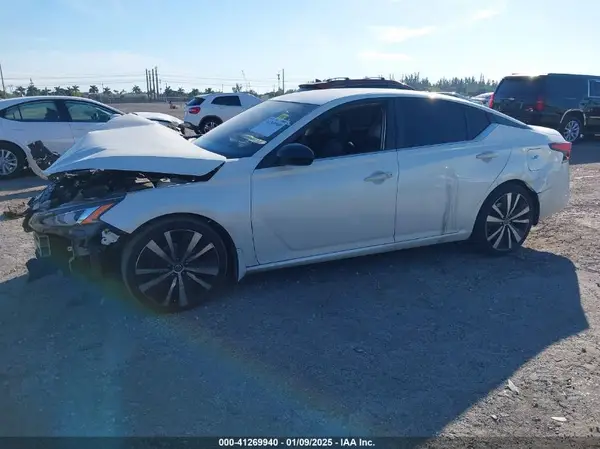 1N4BL4CV9KC187213 2019 NISSAN ALTIMA - Image 2