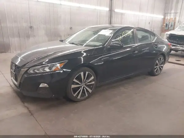 1N4BL4CV9KC207329 2019 NISSAN ALTIMA - Image 2