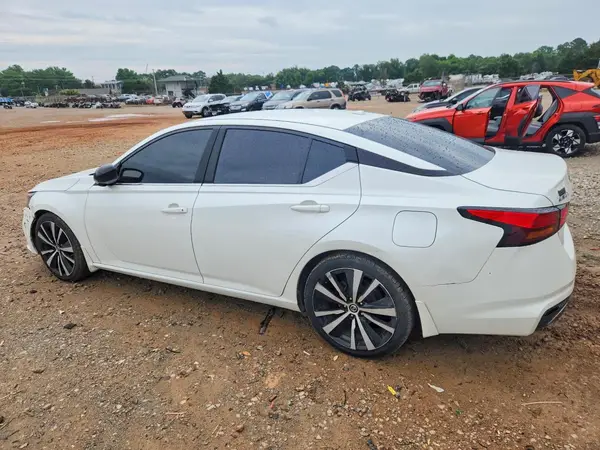 1N4BL4CV9KC213339 2019 NISSAN ALTIMA - Image 2