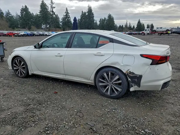 1N4BL4CV9KC213373 2019 NISSAN ALTIMA - Image 2