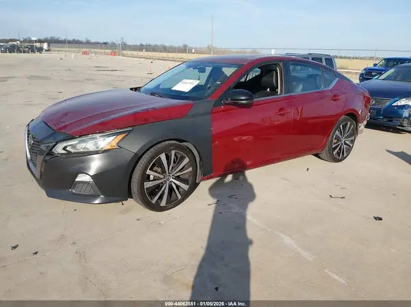 1N4BL4CV9KC215723 2019 NISSAN ALTIMA - Image 2
