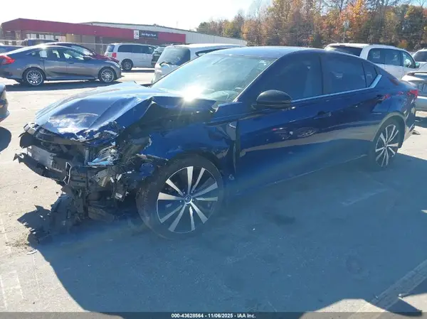 1N4BL4CV9KC252769 2019 NISSAN ALTIMA - Image 2