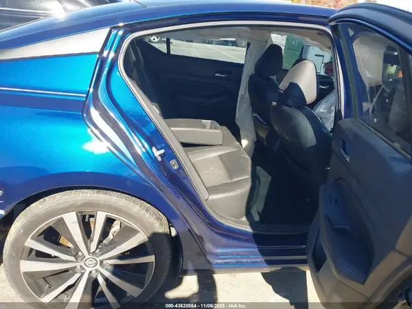 1N4BL4CV9KC252769 2019 NISSAN ALTIMA - Image 8