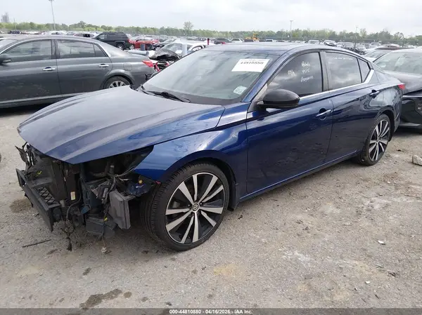 1N4BL4CV9KN319522 2019 NISSAN ALTIMA - Image 2