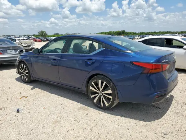 1N4BL4CV9KN320136 2019 NISSAN ALTIMA - Image 2