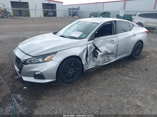 1N4BL4CV9KN321643 2019 NISSAN ALTIMA - Image 2