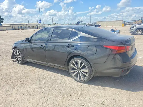 1N4BL4CV9KN322825 2019 NISSAN ALTIMA - Image 2