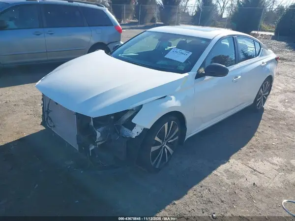 1N4BL4CV9LC112805 2020 NISSAN ALTIMA - Image 2