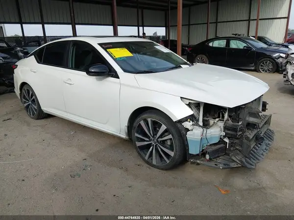1N4BL4CV9LC116739 2020 NISSAN ALTIMA - Image 1