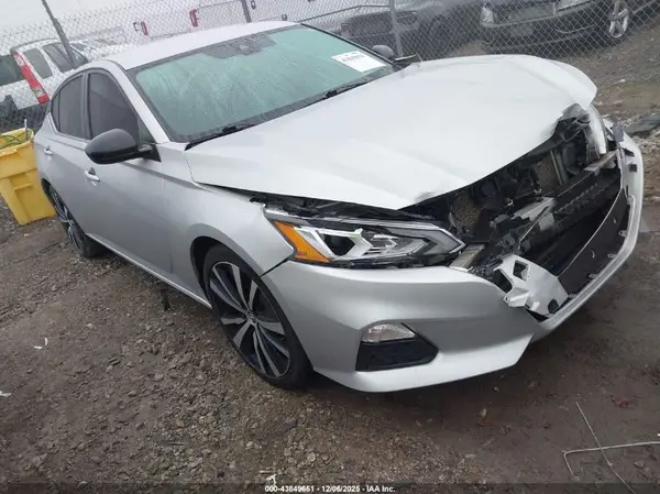 1N4BL4CV9LC132214 2020 NISSAN ALTIMA - Image 1