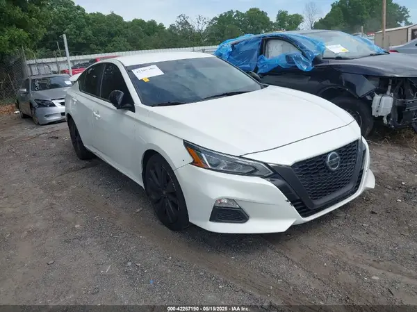 1N4BL4CV9LC142631 2020 NISSAN ALTIMA - Image 1