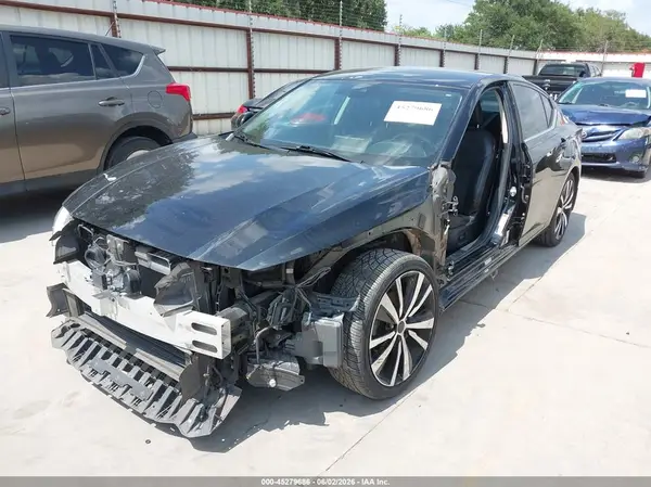 1N4BL4CV9LC168162 2020 NISSAN ALTIMA - Image 2