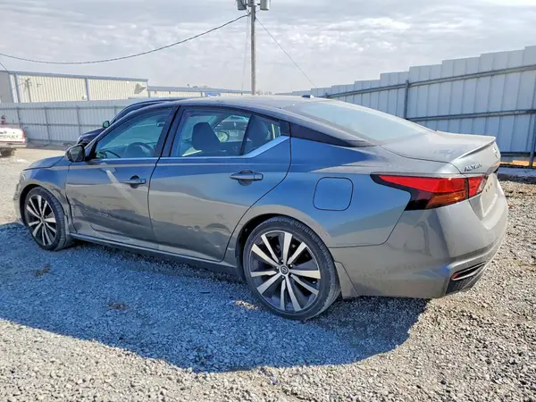1N4BL4CV9LC168467 2020 NISSAN ALTIMA - Image 2