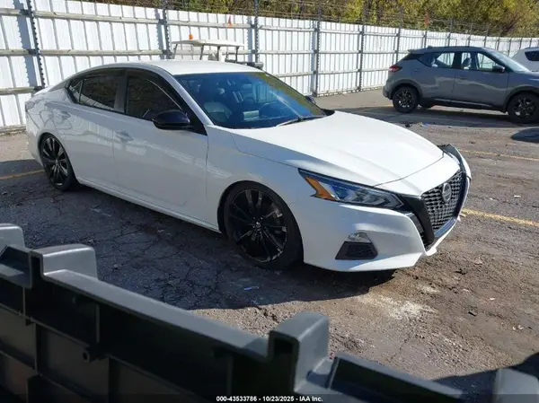 1N4BL4CV9LC177394 2020 NISSAN ALTIMA - Image 1