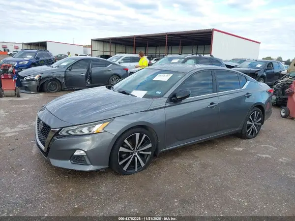1N4BL4CV9LC178304 2020 NISSAN ALTIMA - Image 2