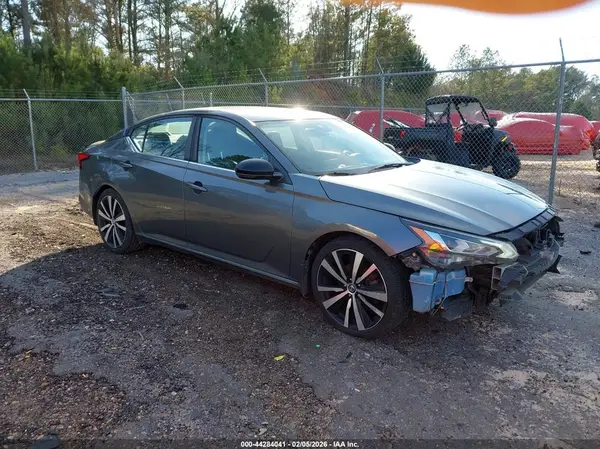 1N4BL4CV9LC217649 2020 NISSAN ALTIMA - Image 1