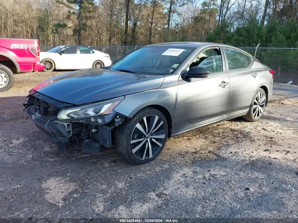 1N4BL4CV9LC217649 2020 NISSAN ALTIMA - Image 2