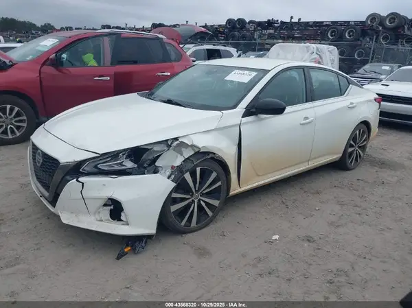 1N4BL4CV9LC227405 2020 NISSAN ALTIMA - Image 2