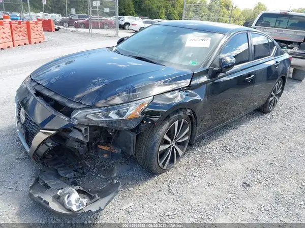 1N4BL4CV9LC229879 2020 NISSAN ALTIMA - Image 2
