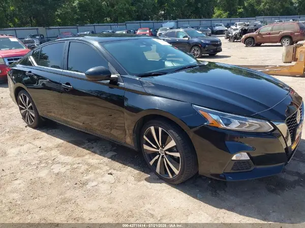 1N4BL4CV9LC233382 2020 NISSAN ALTIMA - Image 1
