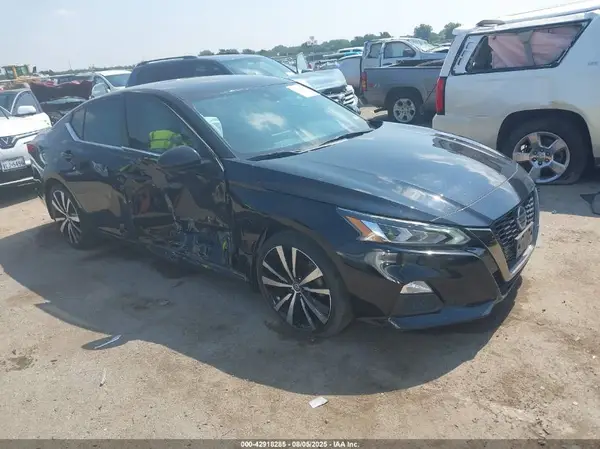 1N4BL4CV9LC268276 2020 NISSAN ALTIMA - Image 1