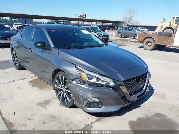 1N4BL4CV9LC278578 2020 NISSAN ALTIMA - Image 1