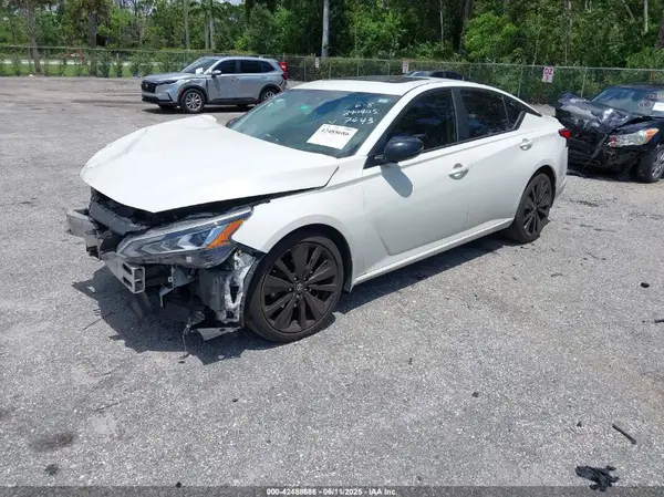 1N4BL4CV9LN317643 2020 NISSAN ALTIMA - Image 2