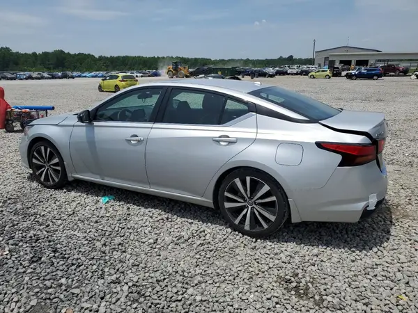 1N4BL4CV9MN304473 2021 NISSAN ALTIMA - Image 2