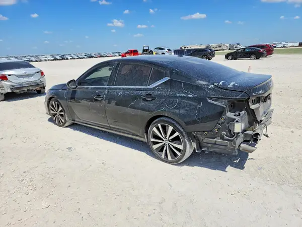 1N4BL4CV9MN308667 2021 NISSAN ALTIMA - Image 2