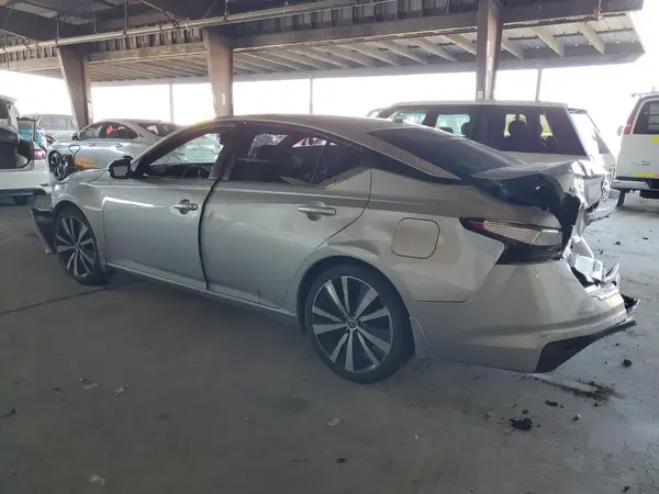 1N4BL4CV9MN312377 2021 NISSAN ALTIMA - Image 2
