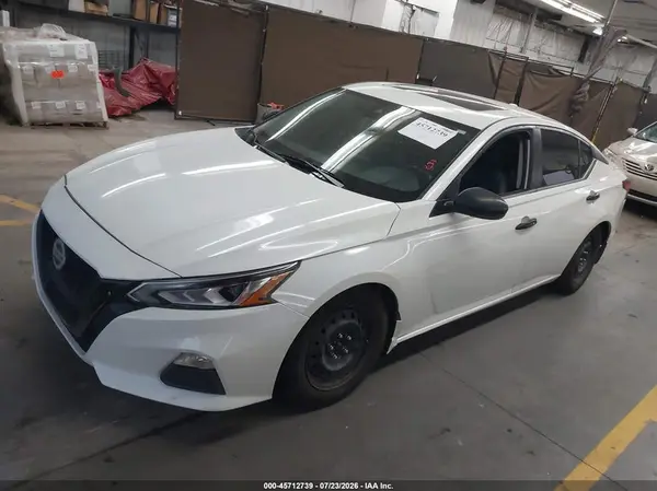 1N4BL4CV9MN346061 2021 NISSAN ALTIMA - Image 2